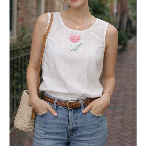 Willow Ridge Tops - VTG 90s Willow Ridge Top Women's S Floral Embroidered Patch| Cottagecore Minimal